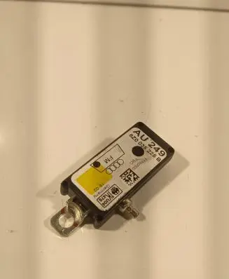 Audi A2 Aerial antenna amplifier 8Z0035225B