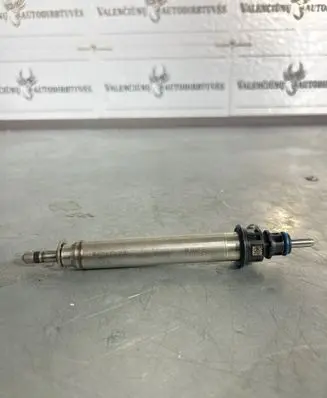 Mercedes-Benz B W246 W242 Fuel injector 0261500397 A2560700187 TN0030