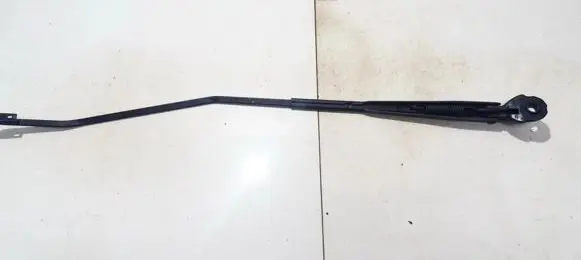 Renault Laguna I Front wiper blade arm