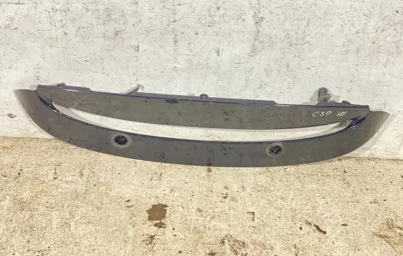 Tailgate/trunk spoiler
