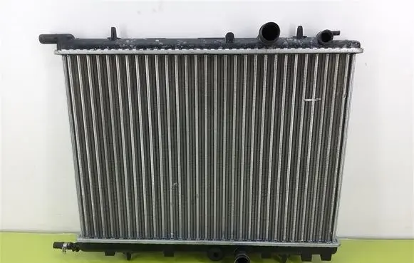 Citroen Xsara Picasso Coolant radiator AJ0096
