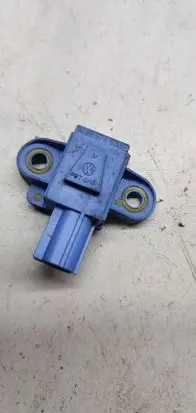 Seat Toledo III (5P) Airbag deployment crash/impact sensor 1k0955557A