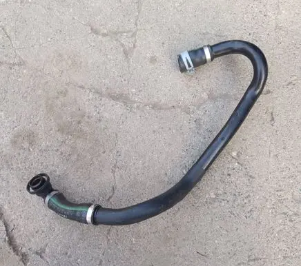 Ford Kuga II Engine coolant pipe/hose F1FG6A886AB