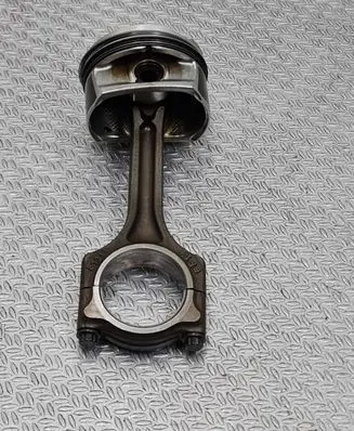Citroen C4 II Piston with connecting rod