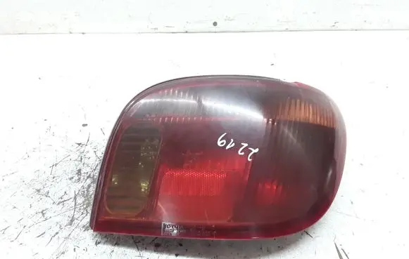 Toyota Yaris Rear/tail lights