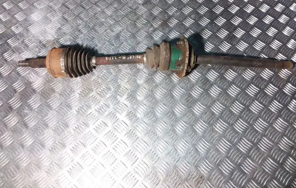 Mitsubishi Pajero Front driveshaft