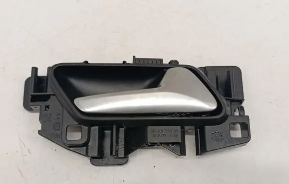 Opel Grandland X Rear door interior handle 98201552