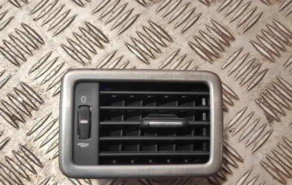 Volvo S80 Dashboard side air vent grill/cover trim 30755184