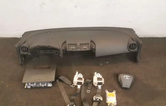 Toyota RAV 4 (XA30) Airbag set with panel 