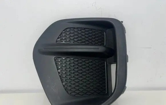 KIA Sportage Front bumper lower grill 86525F1000