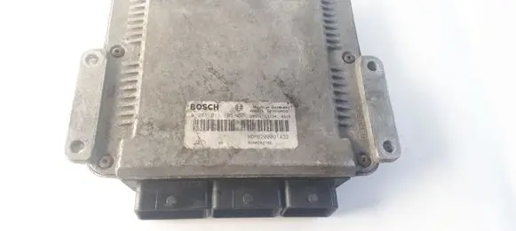 Renault Master II Engine control unit/module 0281011105 HOM8200091432 8200243786