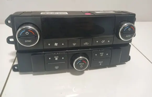 Chrysler Grand Voyager V Climate control unit 7600070080036551 080415140953