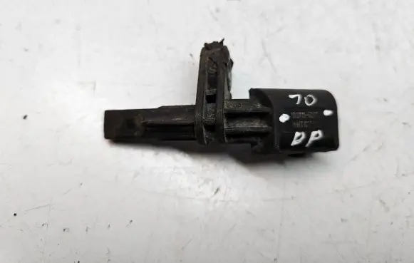 Skoda Yeti (5L) ABS brake wheel speed sensor 10071152723