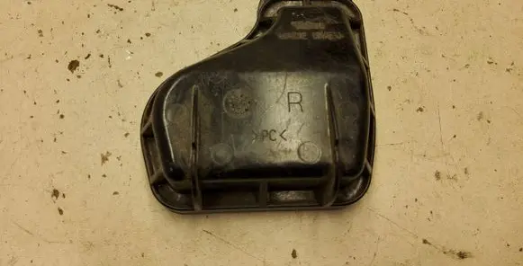 Audi A4 S4 B6 8E 8H Headlight/headlamp dust cover 