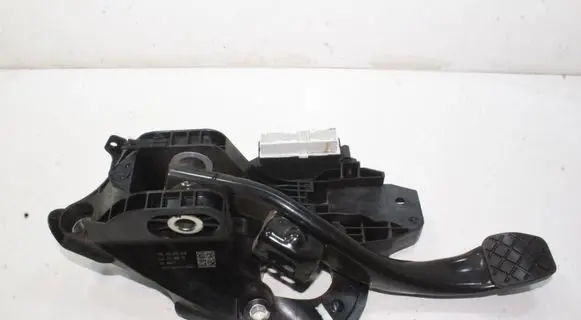 Volkswagen T-Roc Brake pedal 5Q2721058CE 5QA919298K