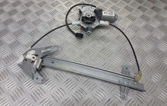 Nissan Primera Rear door window regulator with motor 400601T4