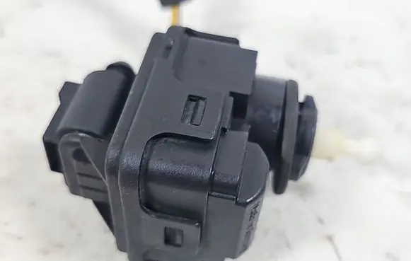 Audi A3 S3 8L Headlight level adjustment motor 8L0941295