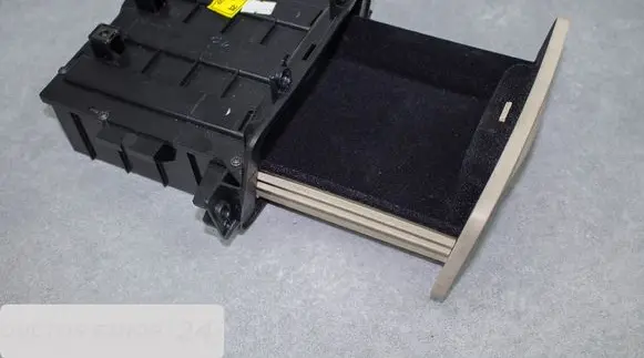 Hyundai Santa Fe Other interior part DHJ41KF1