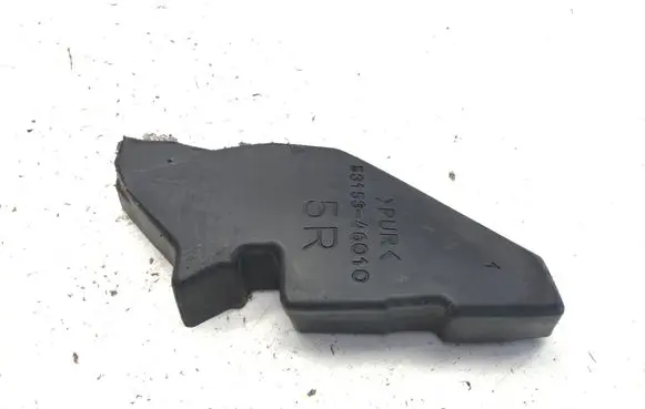Lexus RZ Fender foam support/seal 5315346010