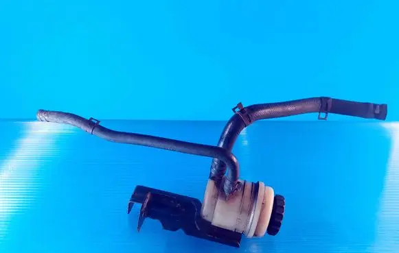KIA Sorento Power steering fluid tank/reservoir