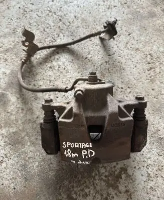 Front brake caliper