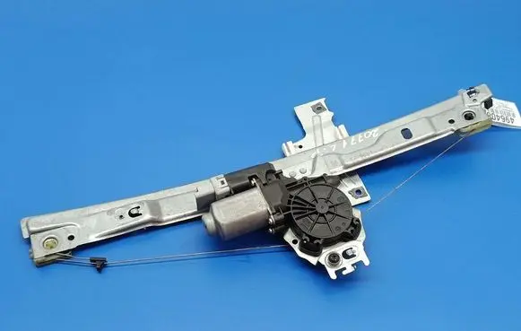 Peugeot 207 CC Front door window regulator with motor 9681181980