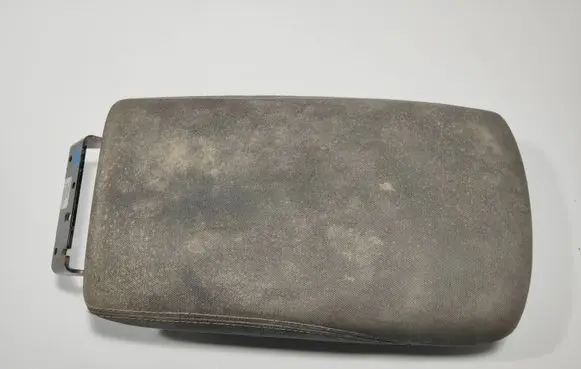Nissan Qashqai Armrest 4EA0B