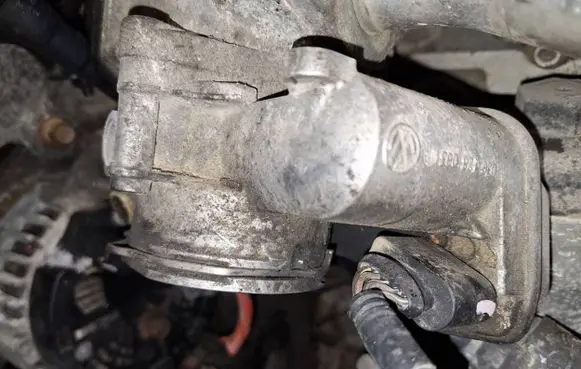 Dodge Journey Throttle valve 03g128063