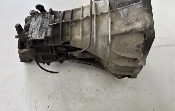 Mercedes-Benz E W124 Manual 4 speed gearbox 1262601701