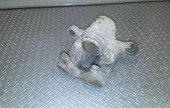 Toyota Corolla E120 E130 Rear brake caliper 