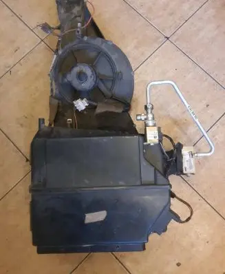 Volkswagen Transporter - Caravelle T4 Air conditioning (A/C) radiator (interior) 703820121d 703271124