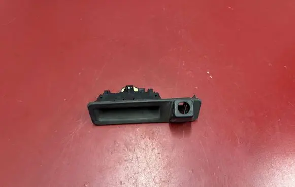 BMW X3 G01 Tailgate handle with camera 7405634
