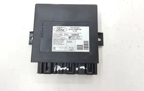 Ford Focus Comfort/convenience module 98AG15K600DB 5WK47230B