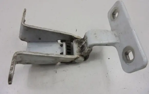 Dacia Dokker Front door hinge set 844009913R