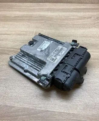 Audi A4 S4 B7 8E 8H Engine control unit/module ECU 03G906016FE 0281012127