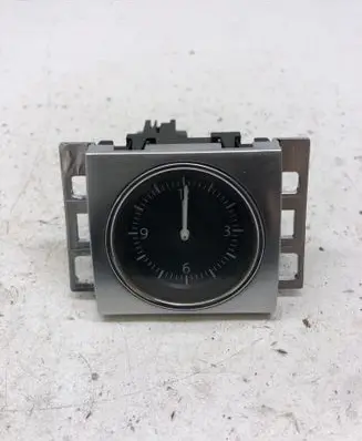 Volkswagen PASSAT B7 Clock 3AA919204A