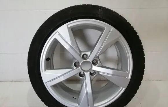 Audi A1 R17 alloy rim 