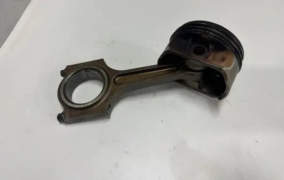 BMW X5 E53 Piston with connecting rod 6148 076