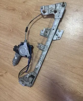 Mazda 323 Front door window regulator with motor CM010050H 8621004296