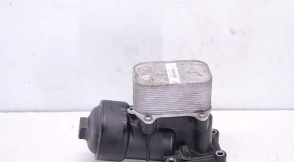 Skoda Superb B6 (3T) Oil filter mounting bracket 03L115389C 03L115433 03L117021C