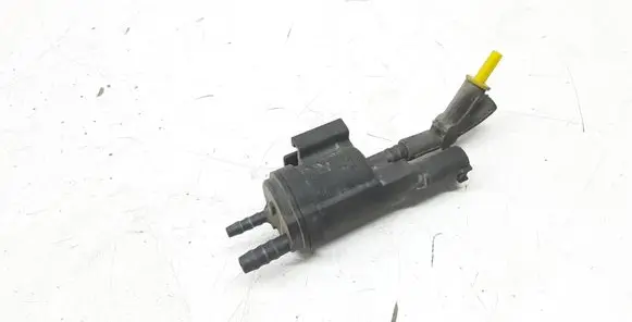 Mercedes-Benz Vito Viano W638 Turbo solenoid valve 0025401497
