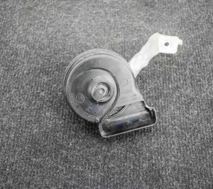 Mercedes-Benz GLK (X204) Horn signal A0065429220