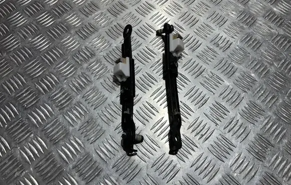 KIA Xceed Seat belt adjustment rail PU17222