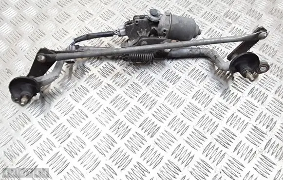 Toyota Verso Front wiper linkage 851100F040