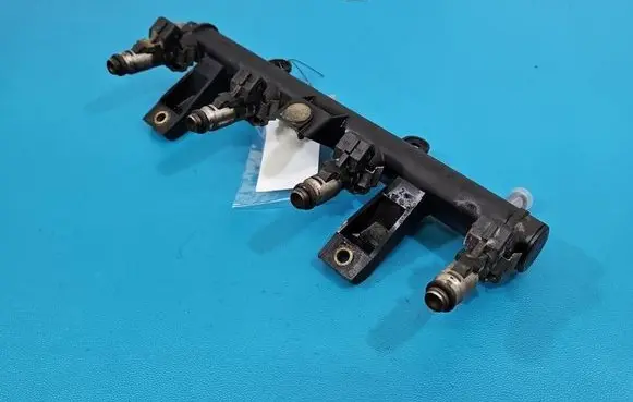 Peugeot 206 Fuel injector IPM002 IMPRK1589263