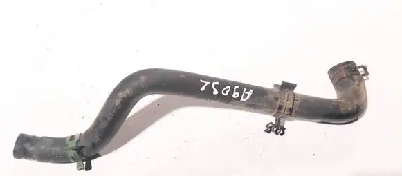 Volkswagen PASSAT B4 Engine coolant pipe/hose 1h0819371