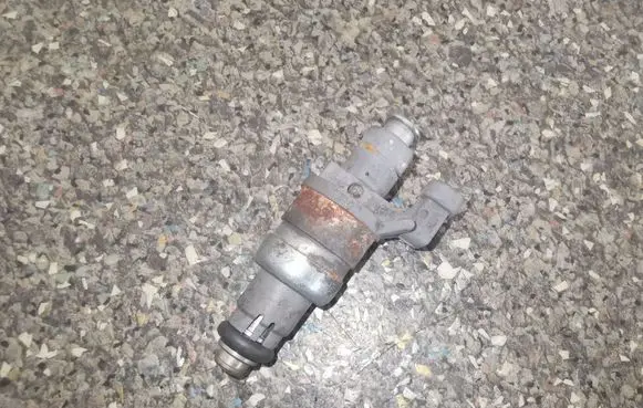 Opel Vectra C Fuel injectors set 12569091