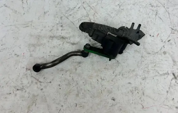 Audi A4 S4 B8 8K Front height sensor lever 8K0941285N