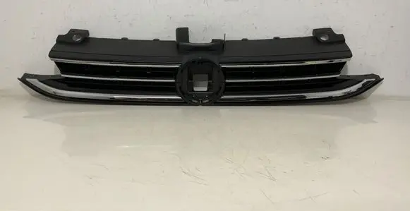 Front bumper lower grill