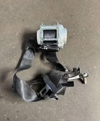 Alfa Romeo Stelvio Front seatbelt 01561244020